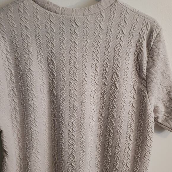 BoohooMAN Beige Cable Knit Textured T Shirt Mens M Short Sleeve Y2K Streetwear - Picture 4 of 10